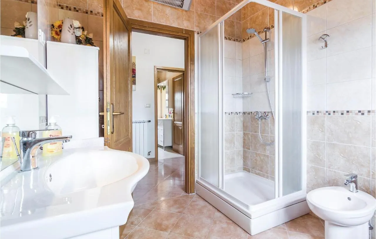 Amazing Home In Modrušani Vakantiehuis